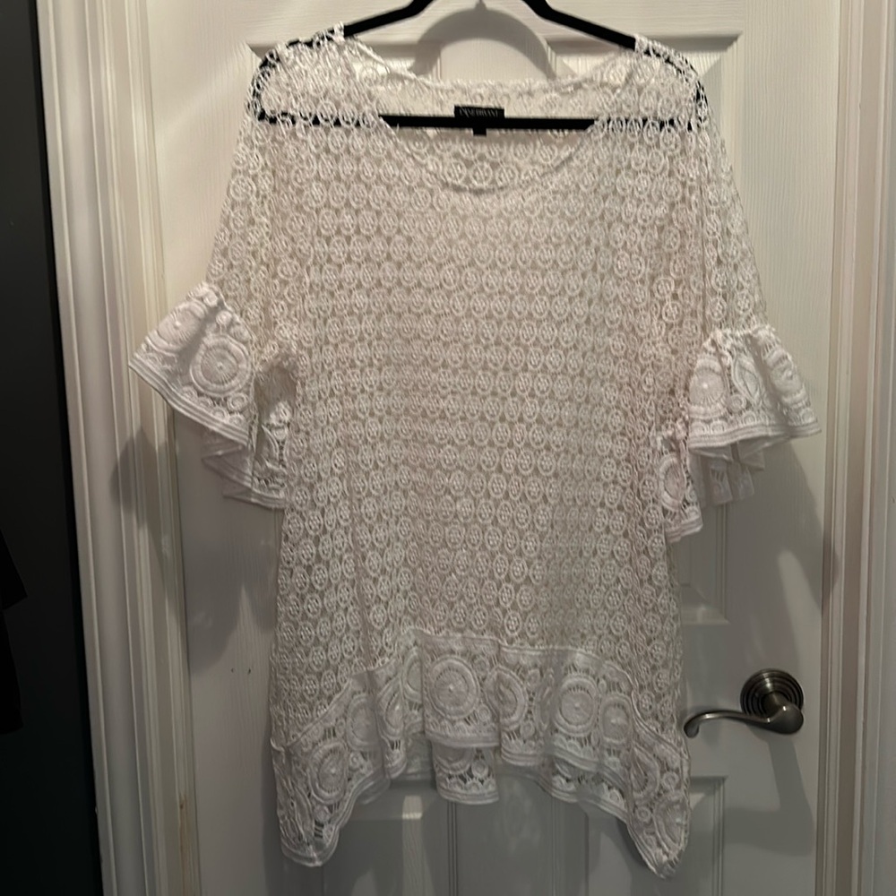 Lane Bryant lace tunic length blouse 14/16